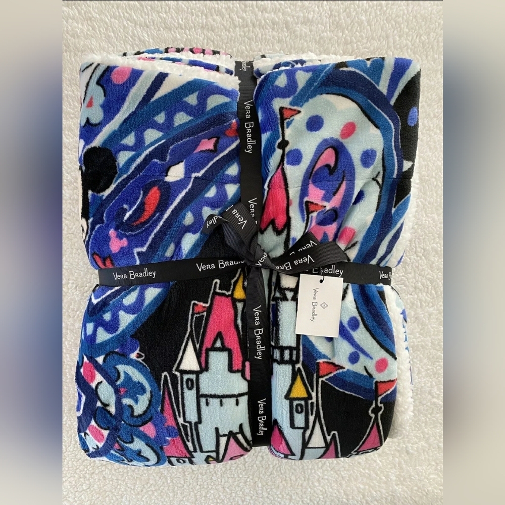 NWT Disney Vera Bradley MICKEY’S WHIMSICAL PAISLEY Castle Cozy Life Blanket SOFT